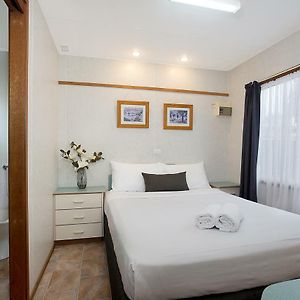 Superior One-Bedroom Cabin